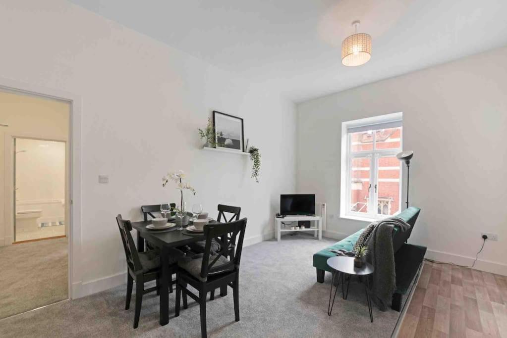 Apartment Town Center In Bishops Stortford