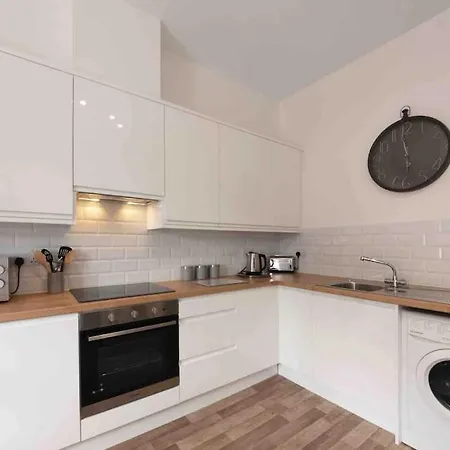Town Center Apartment In Bishops Stortford Birchanger Extérieur photo